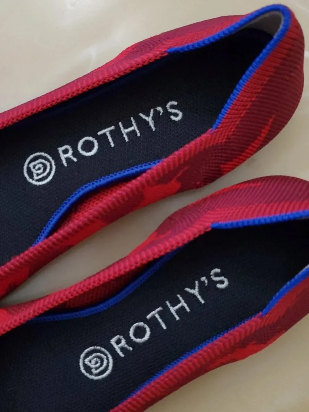 Rothy's The Point In Red Camo Slip On Women's Flats Size 8
